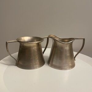 Forbes Silver plating Co Creamer and Sugar Set. Vtg Silver plated